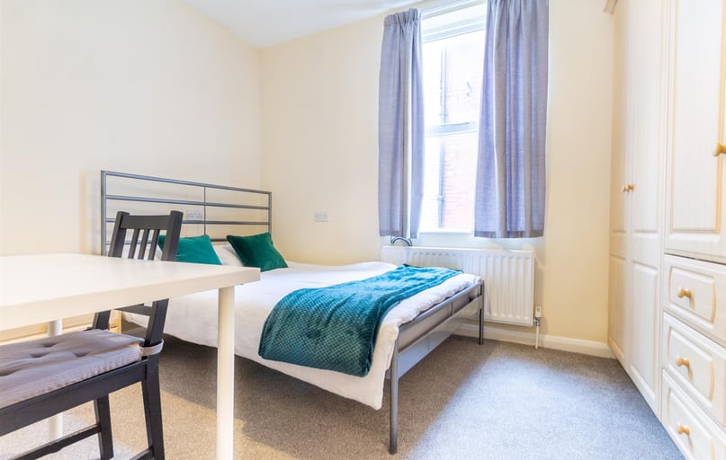 Westgate Road, Newcastle Upon Tyne, Newcastle - Image 1